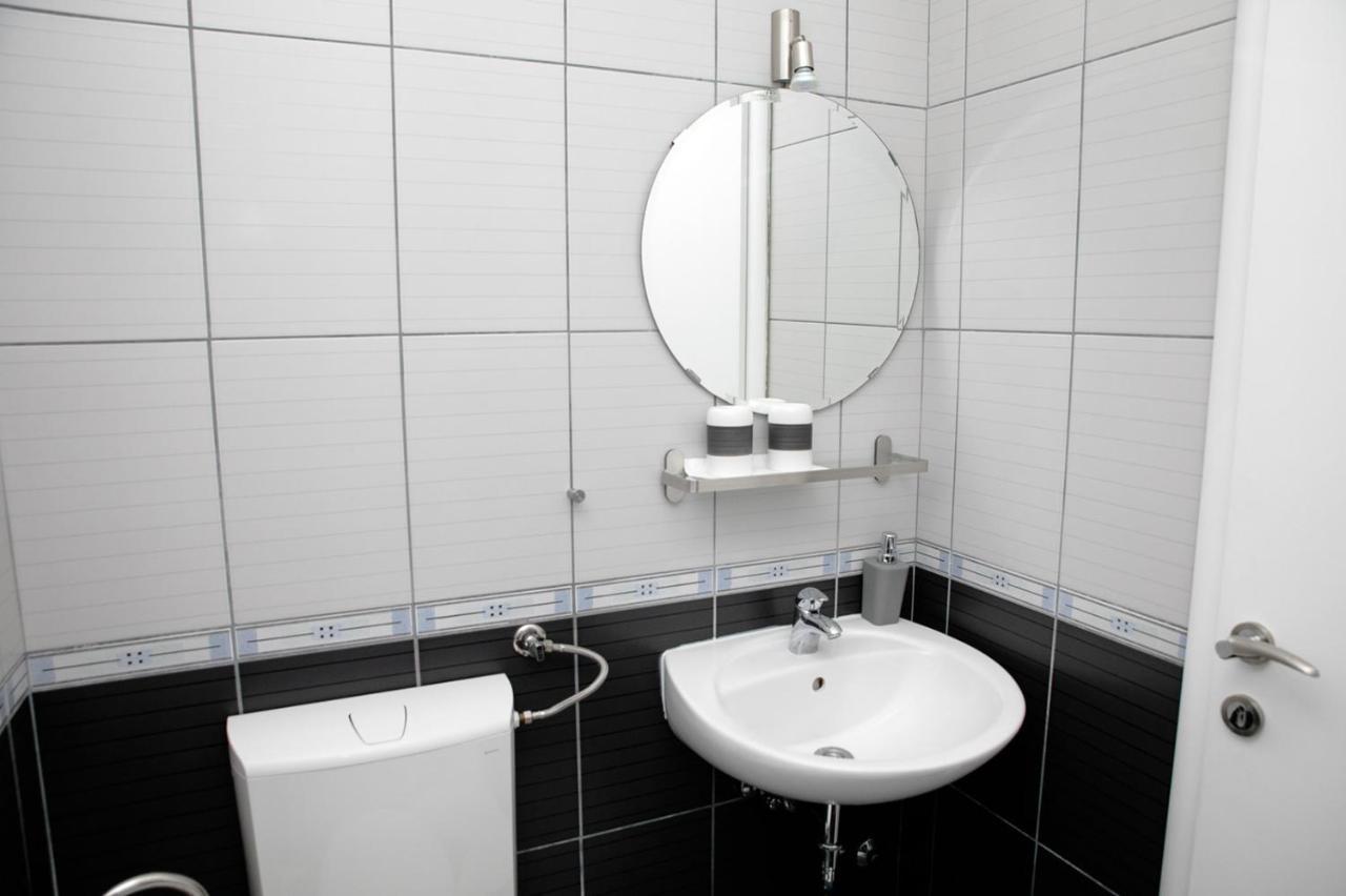 Apartment Nika, Arena Zagreb Buitenkant foto